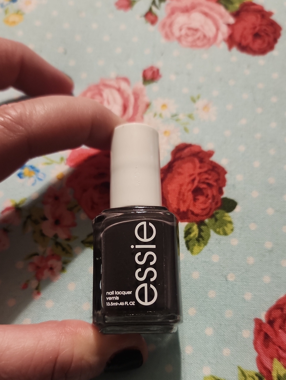 Essie Nail Lacquer in Home By 8